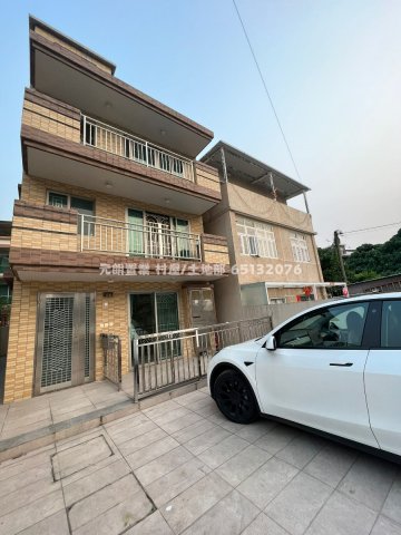 【近元朗市】700呎3房連車位