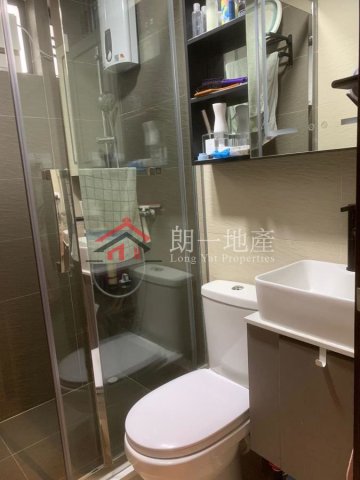 錦上路村屋