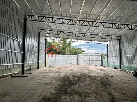 粉錦公路萬呎有蓋倉40呎櫃