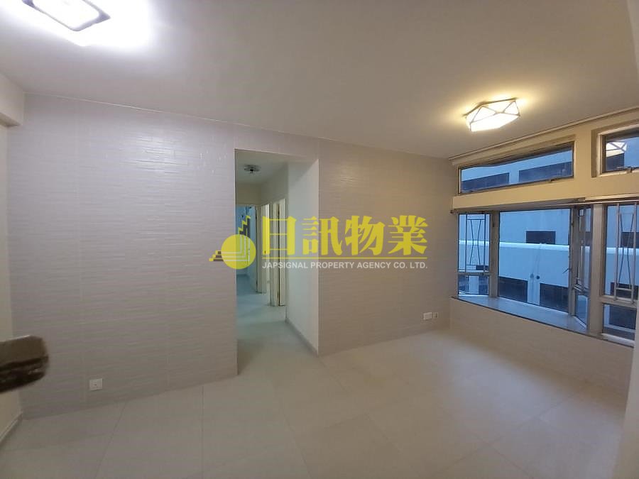 RIVIERA GDN BLK 02 HOI CHU MAN