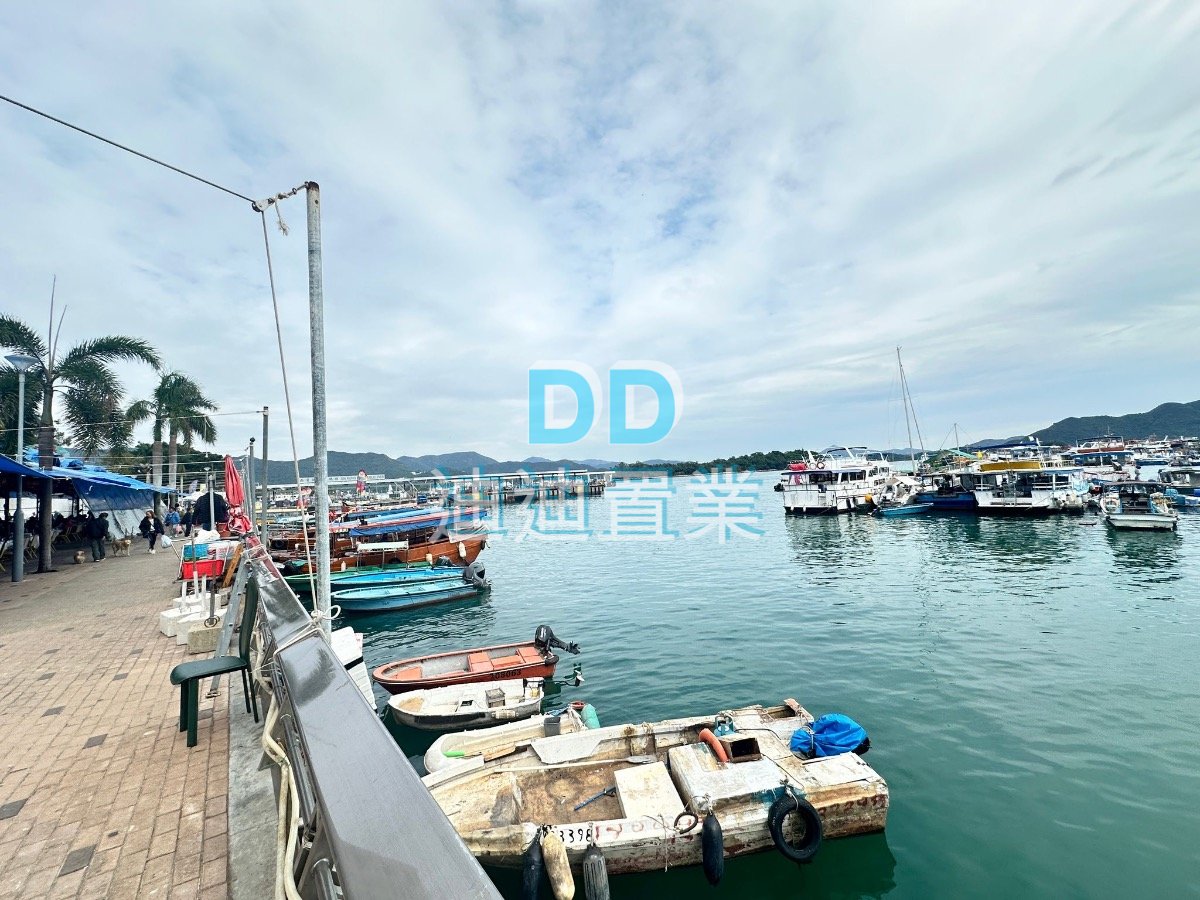 西貢市中心 萬宜街  生活配套齊全