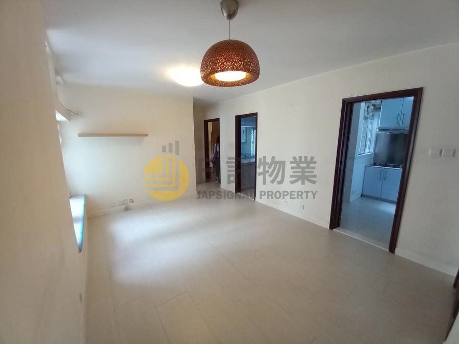 RIVIERA GDN BLK 19 HOI YAT MAN