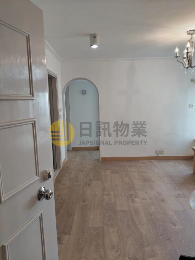 RIVIERA GDN BLK 15 HOI WAI MAN