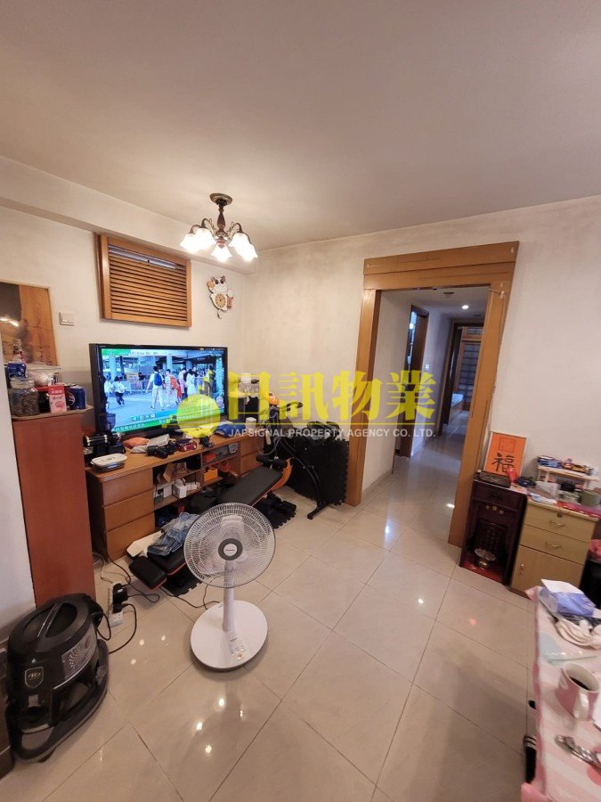 RIVIERA GDN BLK 17 HOI NING MAN