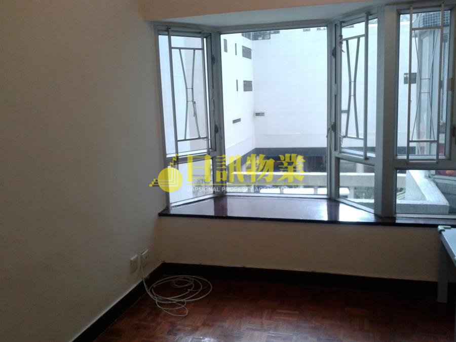 RIVIERA GDN BLK 03 HOI SAN MAN