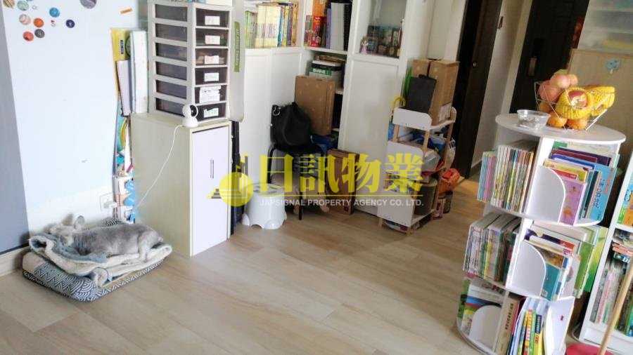 RIVIERA GDN BLK 04 HOI NGAN MAN