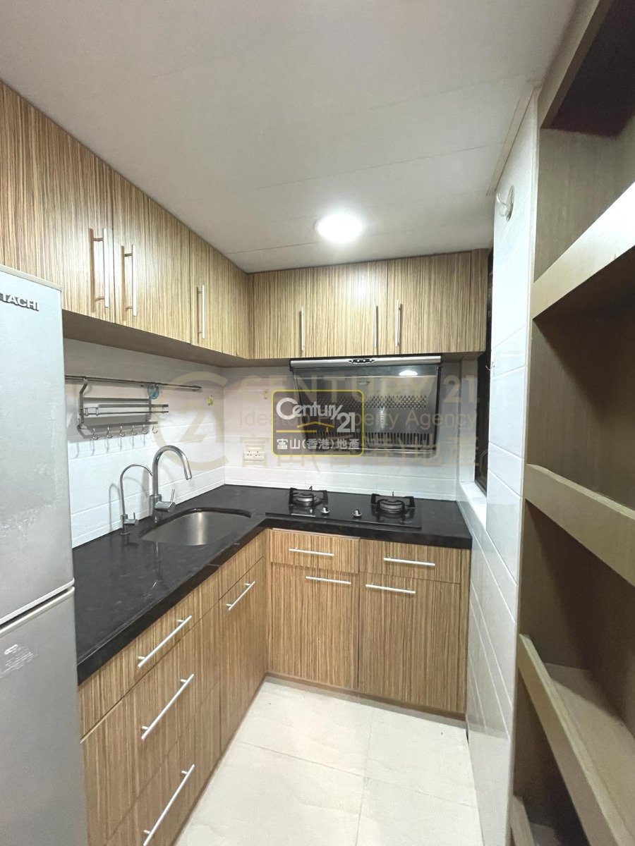 BAY VIEW GDN BLK 02