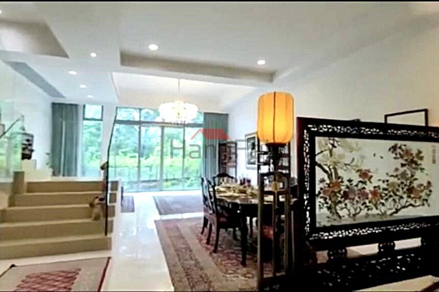 柏巒 全幢獨立屋