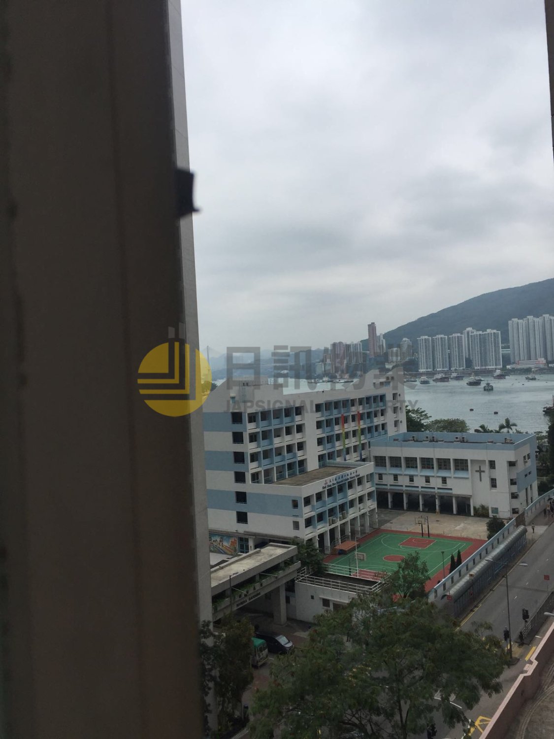 WATERSIDE PLAZA BLK 04