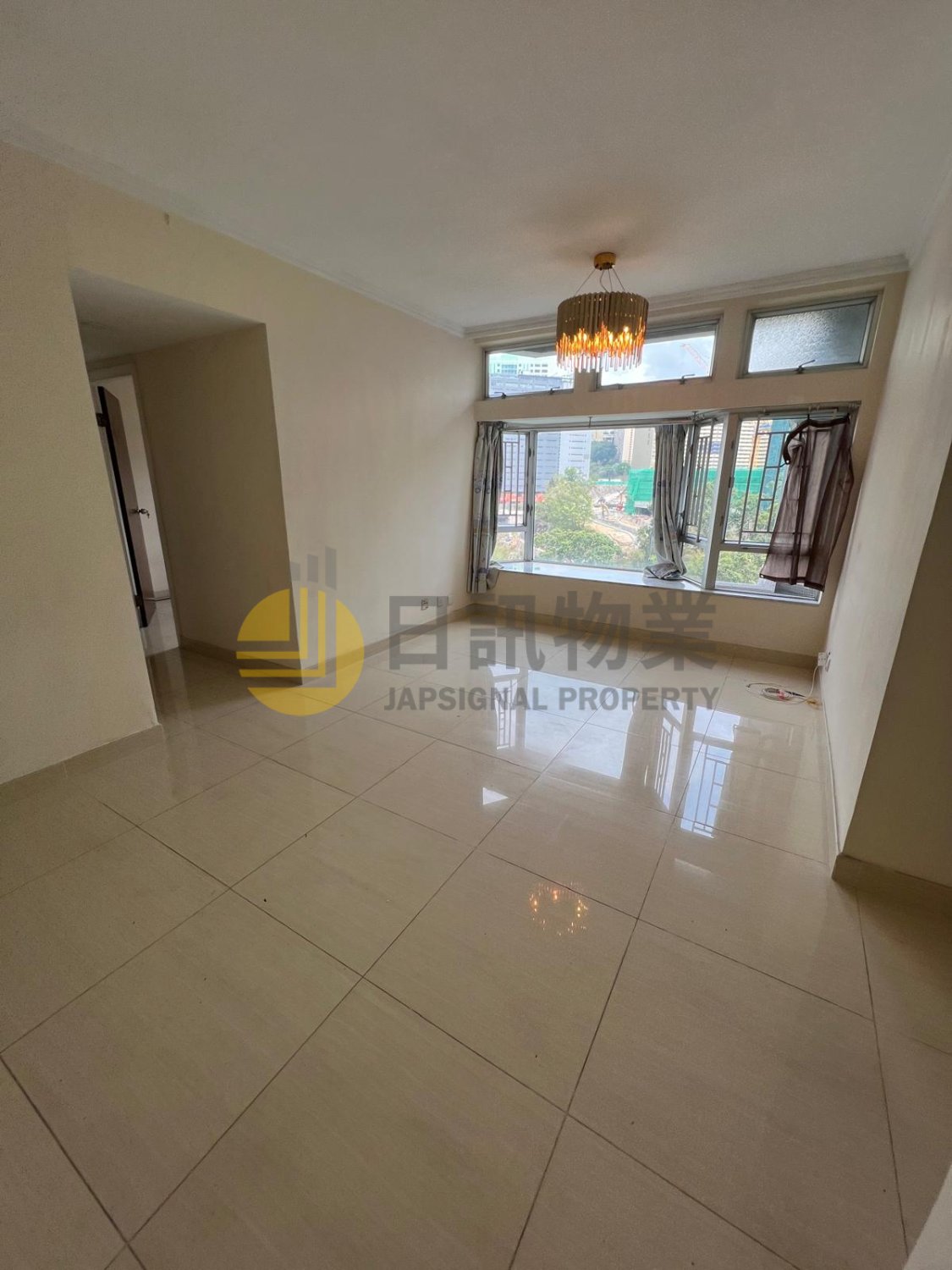 RIVIERA GDN BLK 21 HOI YIN MAN