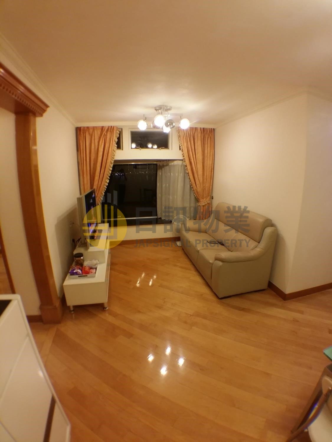 RIVIERA GDN BLK 02 HOI CHU MAN