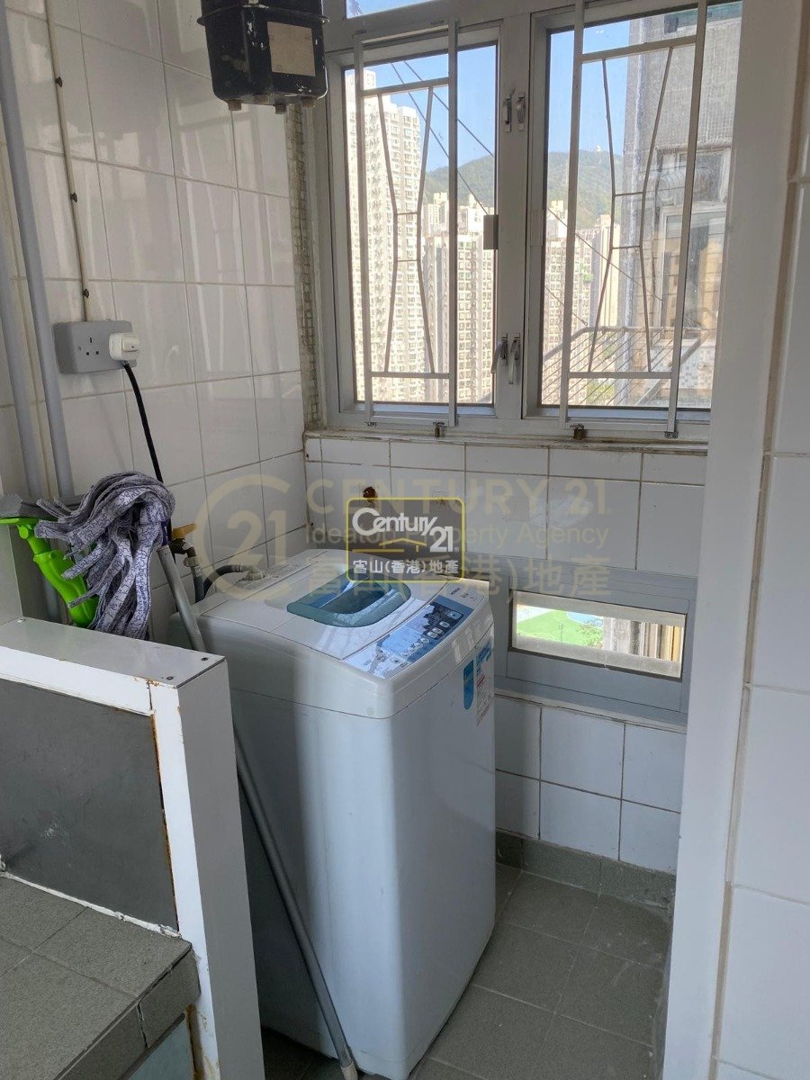 LOWER WONG TAI SIN EST BLK 01