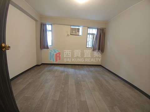 井欄樹村 清水灣