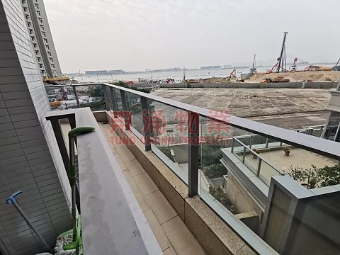 東環 第01期 特色平台3房單位 食盡未來東涌