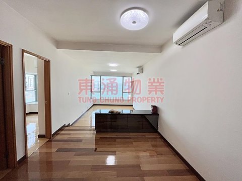 藍天海岸 第01期 第02座 居高臨下SPLIT-LEV