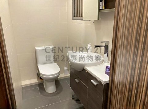 緯綸工業大廈