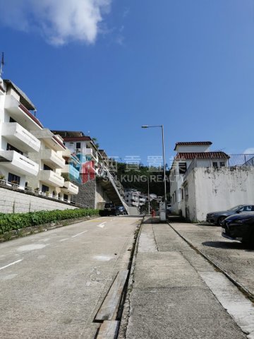 魷魚灣村