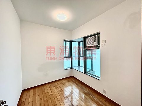 海堤灣畔 第03座 機場海景