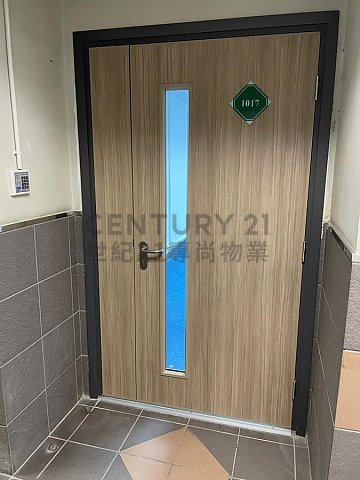 企業中心