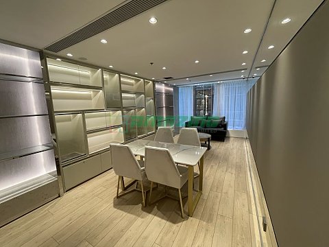 新港中心 第01座 新港中心 第01座