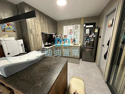 西貢村屋 圍邊花園 位置方便