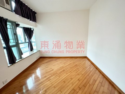 東堤灣畔 第06座  靚裝近地鐵站