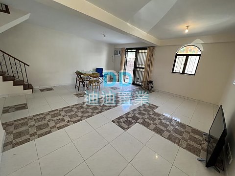 清水灣村屋 出入方便