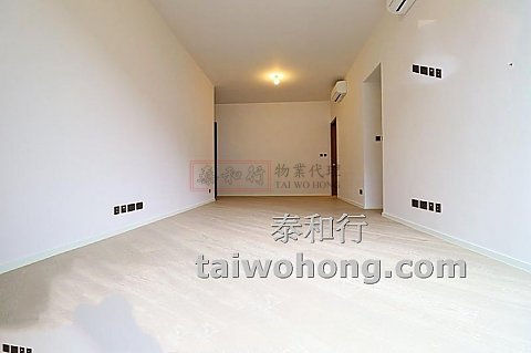 傲瀧