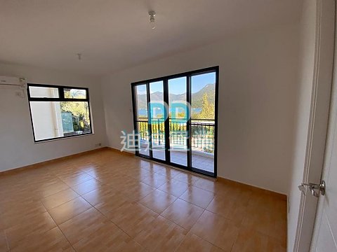 西沙路村屆屋 面向海景