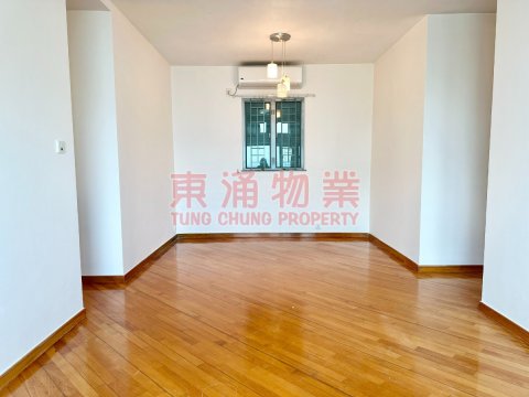 東堤灣畔 第06座 最近地鐵高層靚海景3房