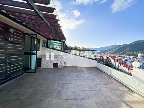 倚龍山莊  
