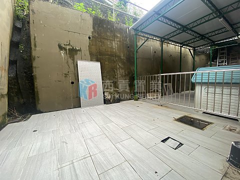 新安村