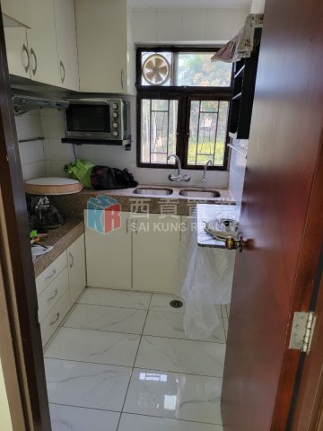孟公屋坑美頂