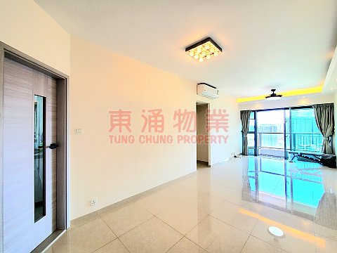 藍天海岸 影岸紅 超高質三房套露台一定要睇