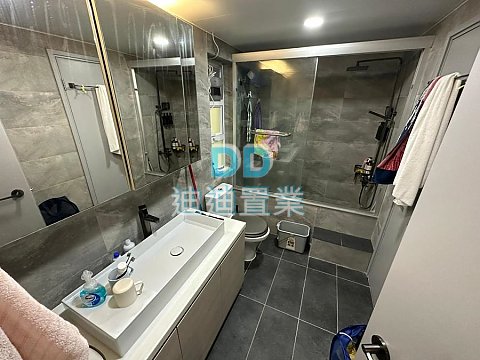 西貢村屋 圍邊花園 位置方便