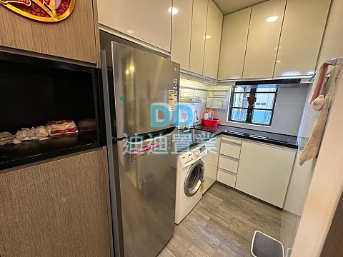 西貢市中心(兆日樓) 周邊生活配套齊全