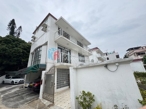 井欄樹村