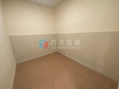 窩尾
