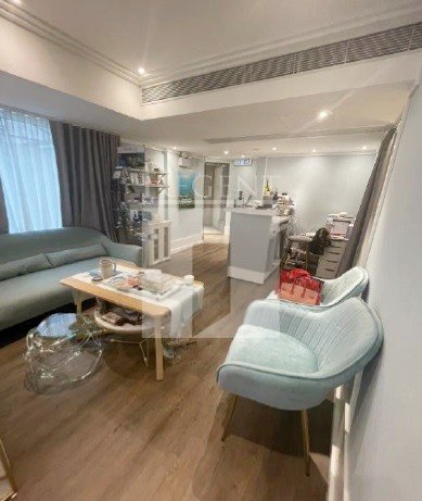 1 Lan Kwai Fong (蘭桂坊1號) 