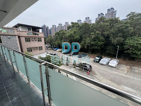 烏溪沙村位置方便 環境優靜 