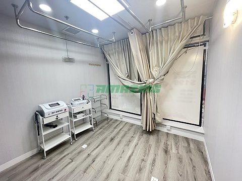 波蒂妮斯大廈