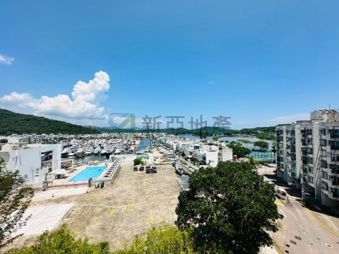 匡湖居 