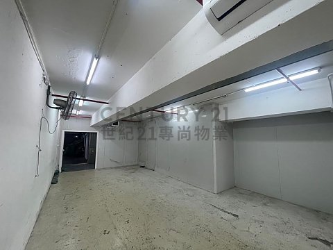 油塘工業大廈 第03座 油塘工業大廈 第03座