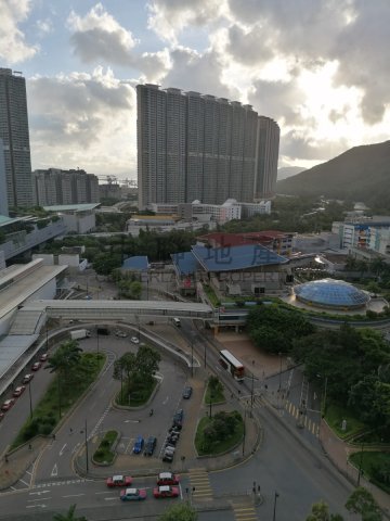 TUNG CHUNG CRESCENT BLK 02