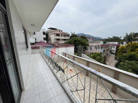 井欄樹村