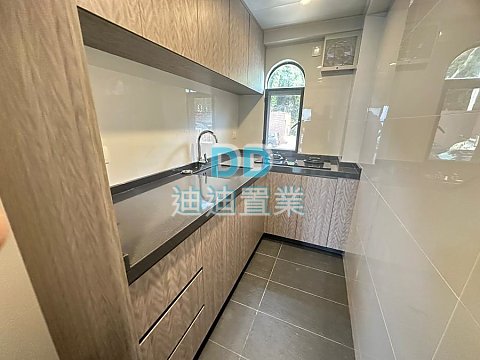 清水灣村屋 環境優美 住得舒適 
