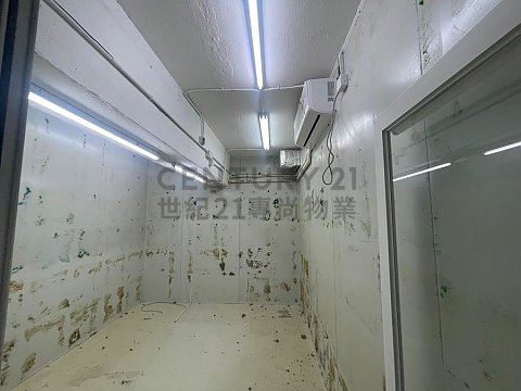 油塘工業大廈 第03座 油塘工業大廈 第03座