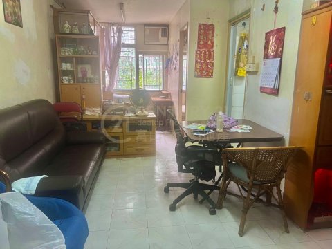 黄大仙下村~绿表白居二精选 黄大仙下村~绿表白居二精选