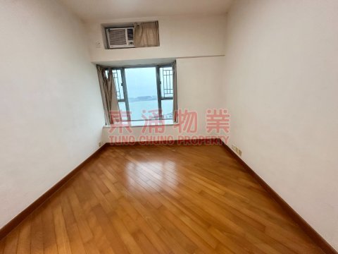藍天海岸 第01期 第03座