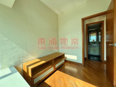 藍天海岸 第01期 第03座 兩房有匙